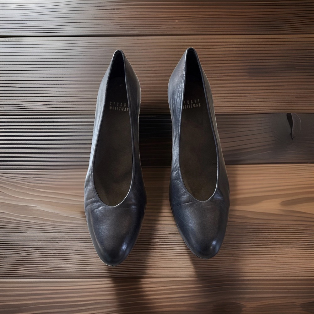 Stuart Weitzman Womens Black Leather Almond Toe Slip-On Chic Pump Heels Size 6.5